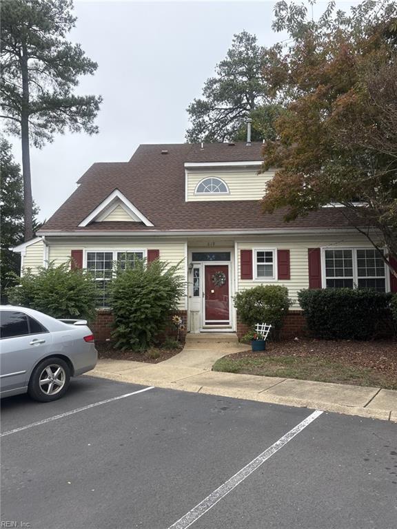 819 Oak Springs Court Newport News VA 23602