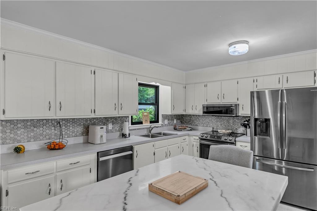 443 Putney Lane Newport News VA 23602