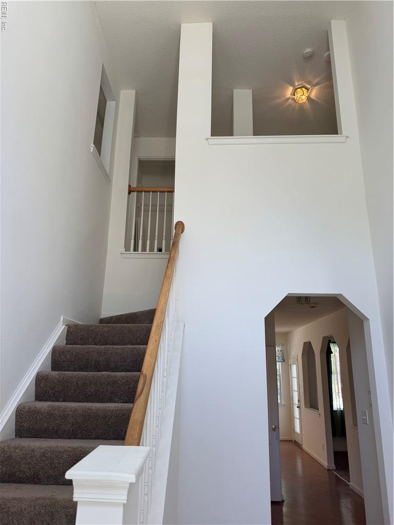 223 Southlake Place Newport News VA 23602