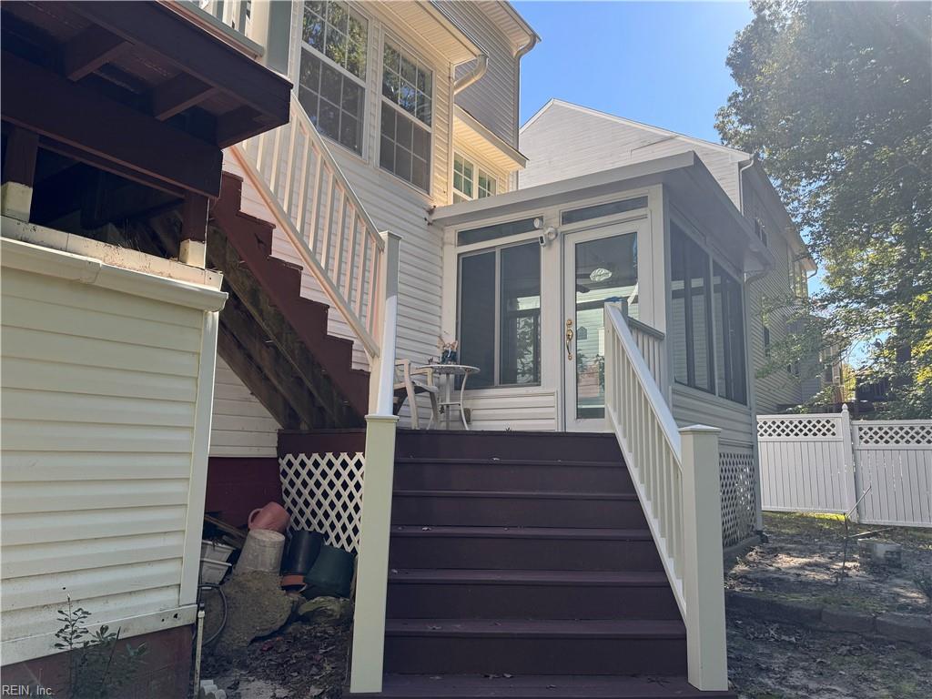 223 Southlake Place Newport News VA 23602