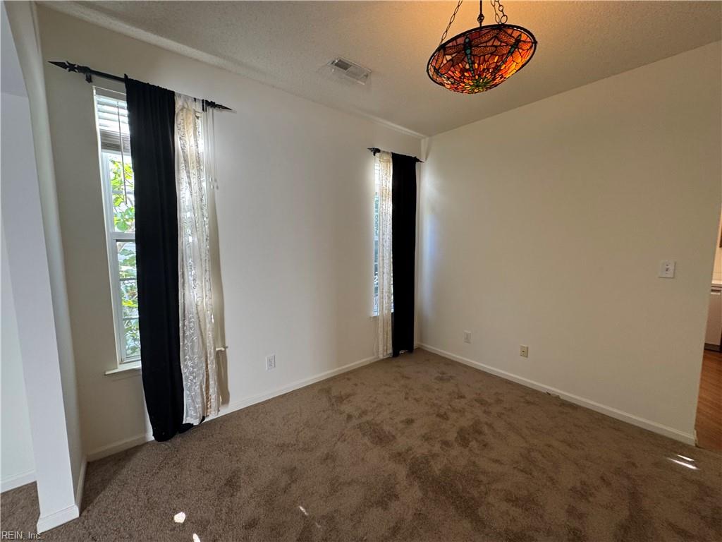 223 Southlake Place Newport News VA 23602