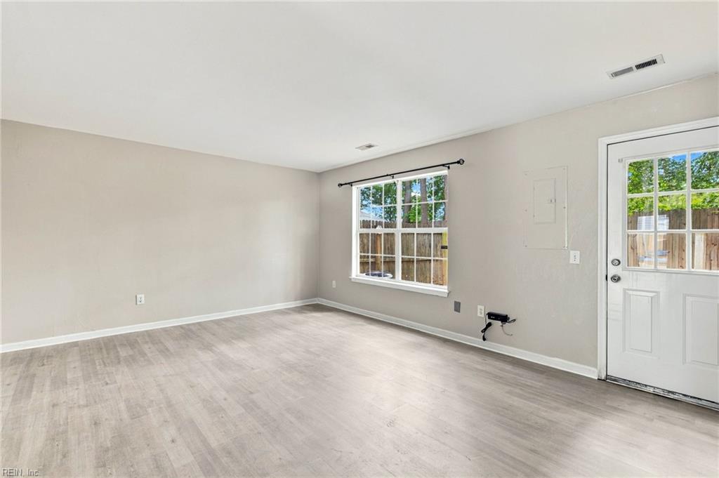 439 Eureka Loop Newport News VA 23601