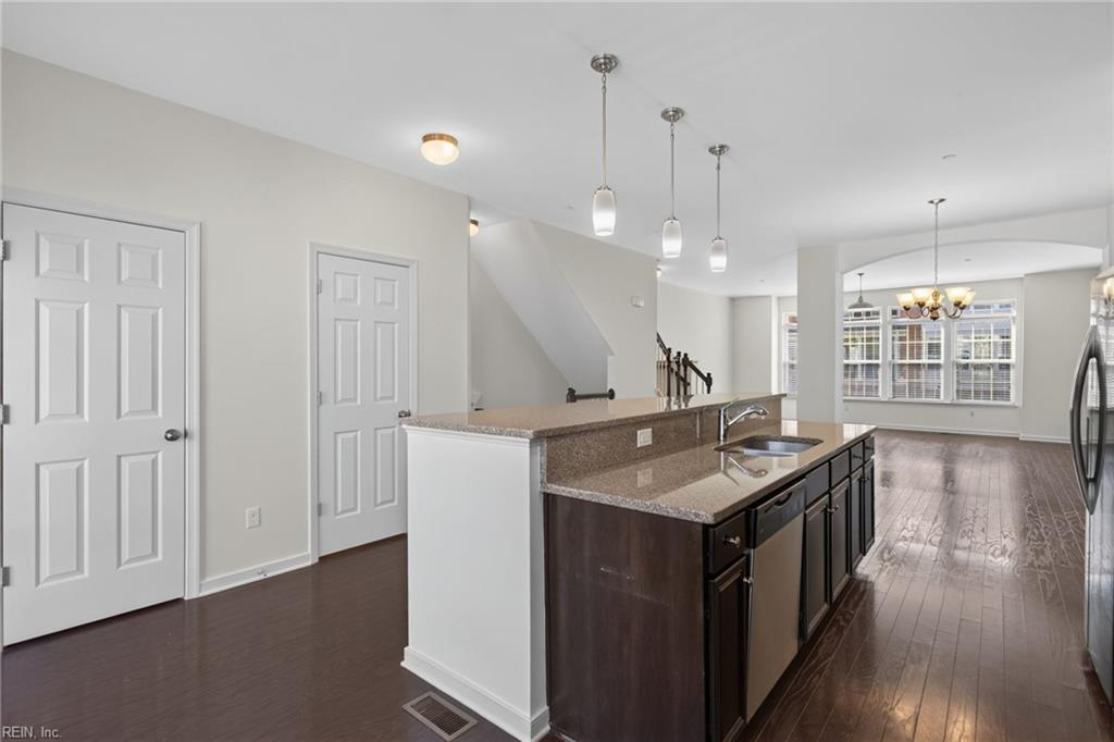 87 Zenith Loop Newport News VA 23601