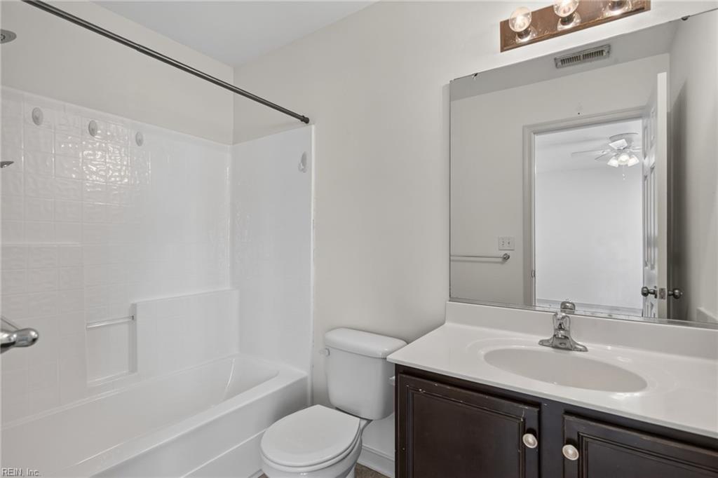 87 Zenith Loop Newport News VA 23601