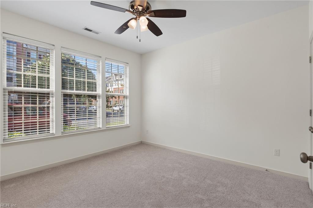 87 Zenith Loop Newport News VA 23601
