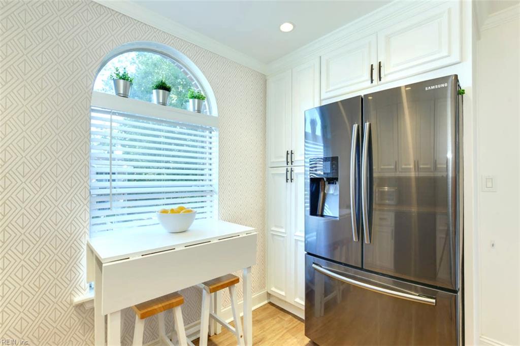 612 Mary Robert Lane Newport News VA 23608