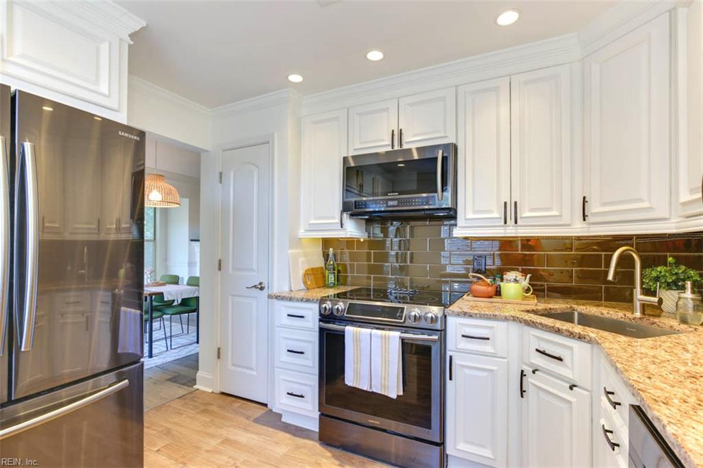 612 Mary Robert Lane Newport News VA 23608