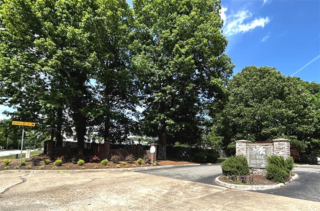 612 Mary Robert Lane Newport News VA 23608