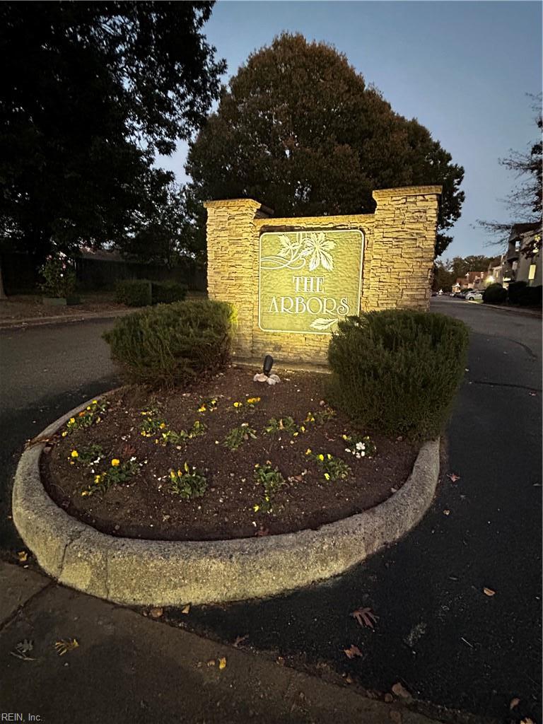 612 Mary Robert Lane Newport News VA 23608