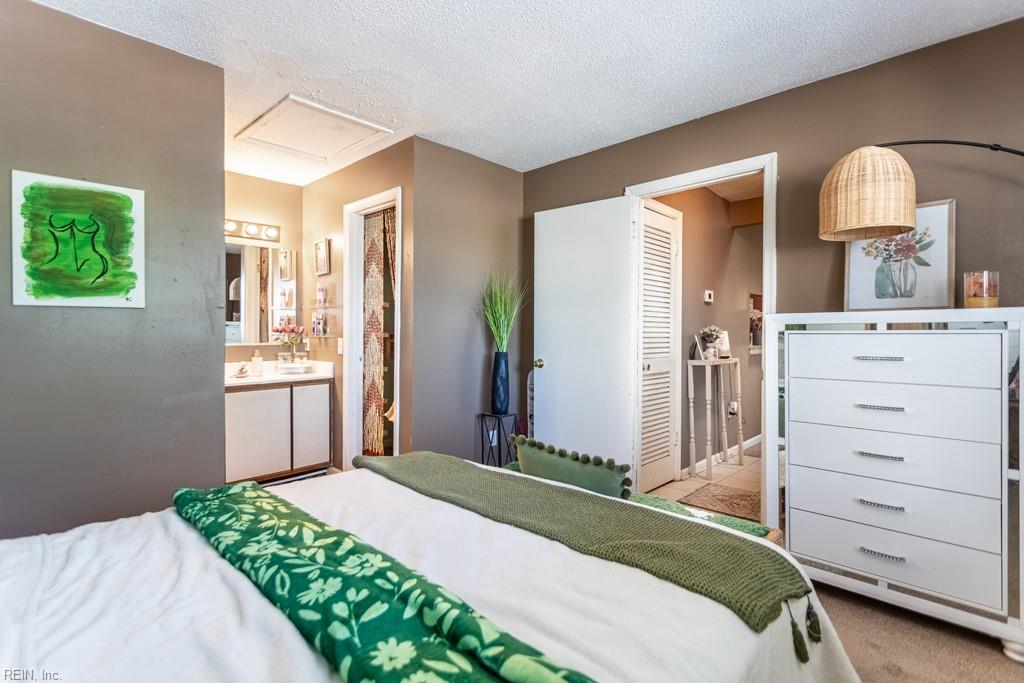 564 Candle Lane Newport News VA 23608