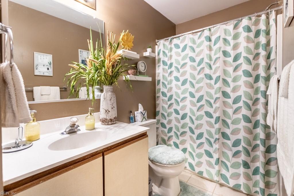 564 Candle Lane Newport News VA 23608