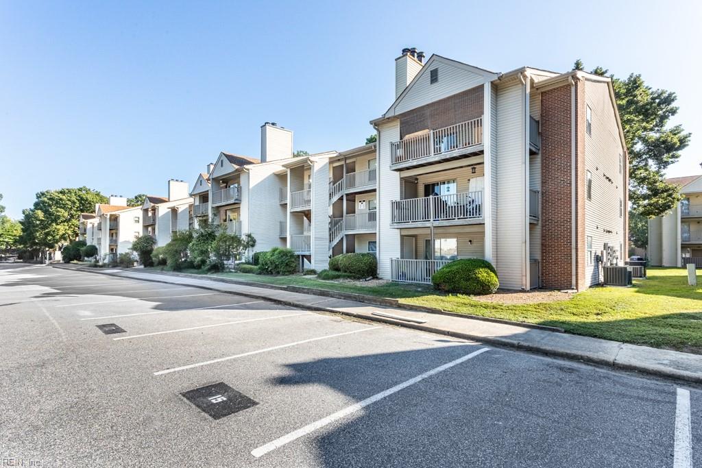 564 Candle Lane Newport News VA 23608