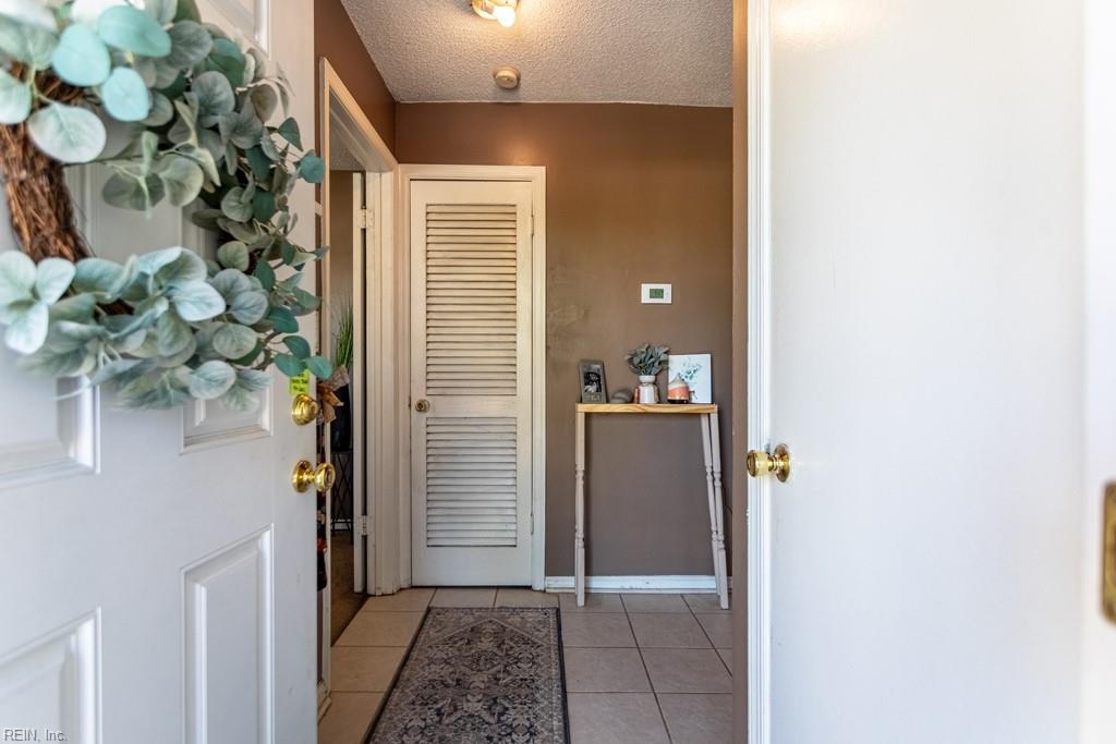 564 Candle Lane Newport News VA 23608