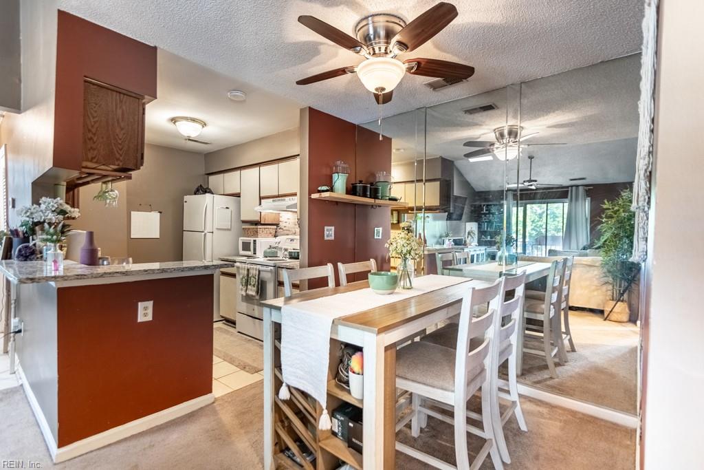 564 Candle Lane Newport News VA 23608