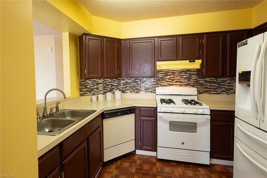 12825 Daybreak Circle Newport News VA 23602