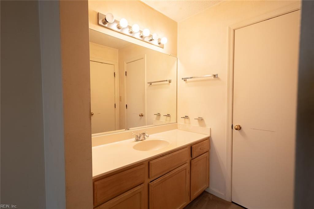 12825 Daybreak Circle Newport News VA 23602