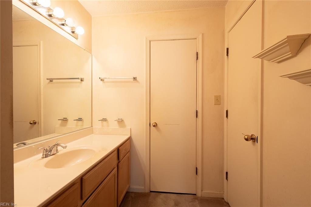 12825 Daybreak Circle Newport News VA 23602