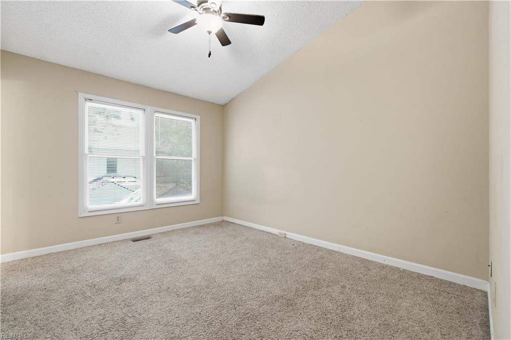 102 Yearling Court Yorktown VA 23693