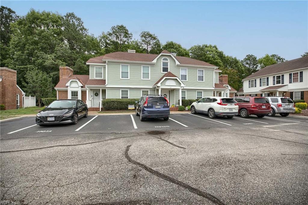 1101 Bridge Crossing Yorktown VA 23692