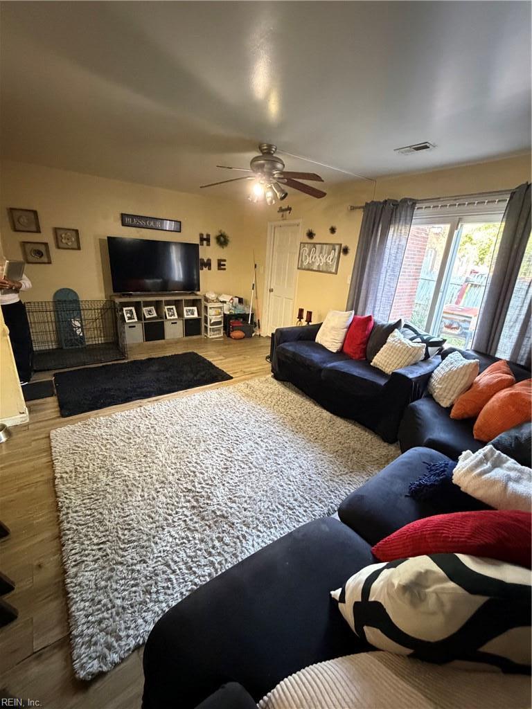 14541 Old Courthouse Way Newport News VA 23608