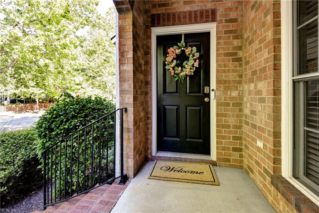296 Walt Whitman Avenue Newport News VA 23606