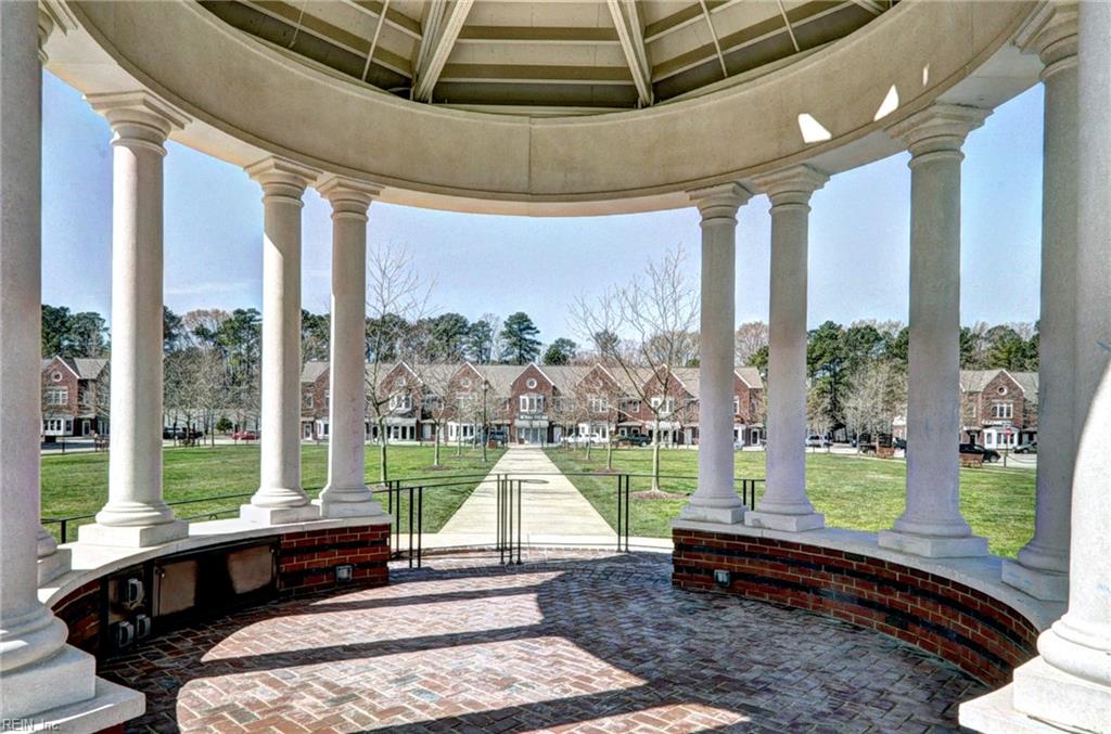 296 Walt Whitman Avenue Newport News VA 23606