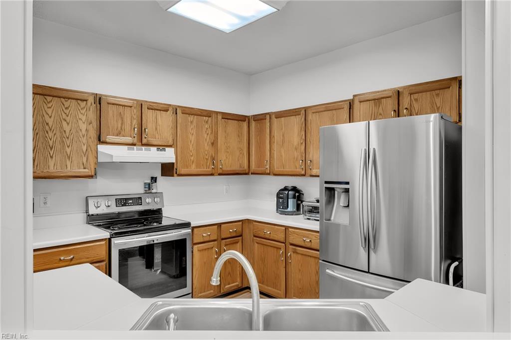 1273 Lake Drive Newport News VA 23602