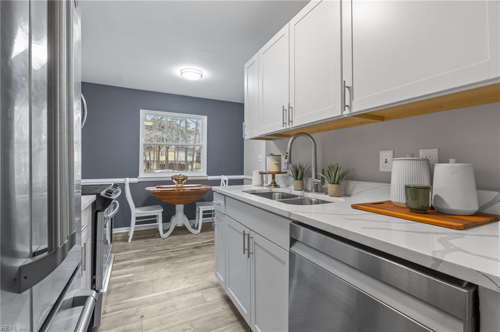 12734 Woodside Lane Newport News VA 23602