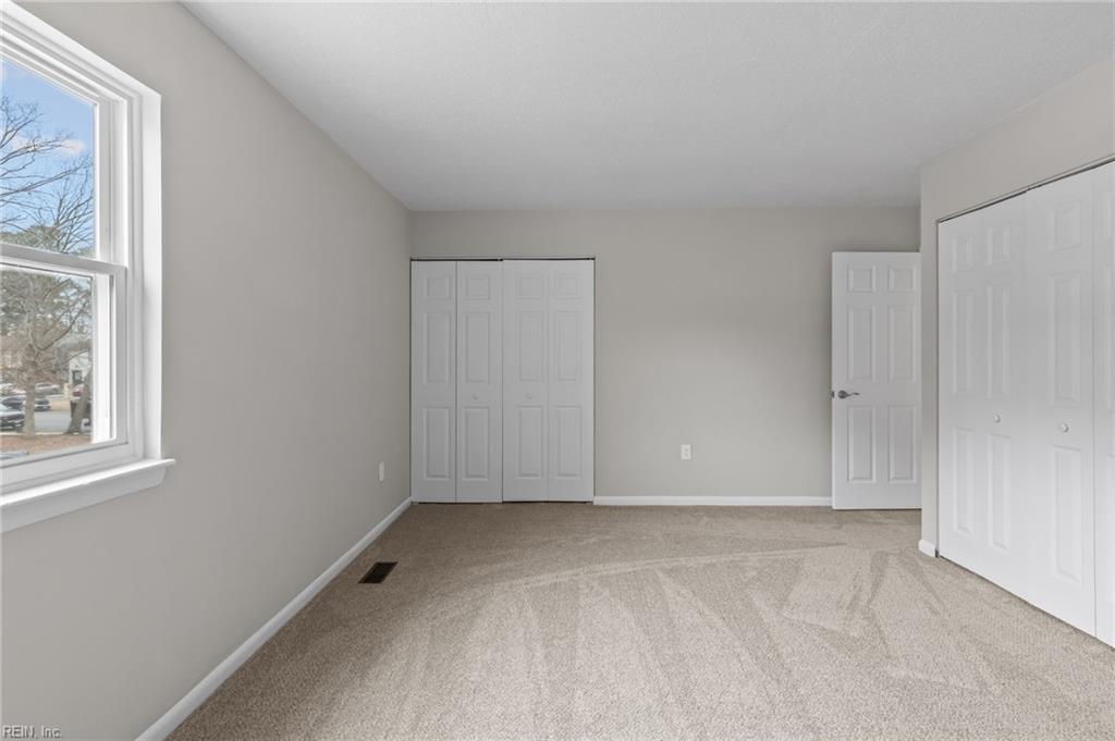 12734 Woodside Lane Newport News VA 23602