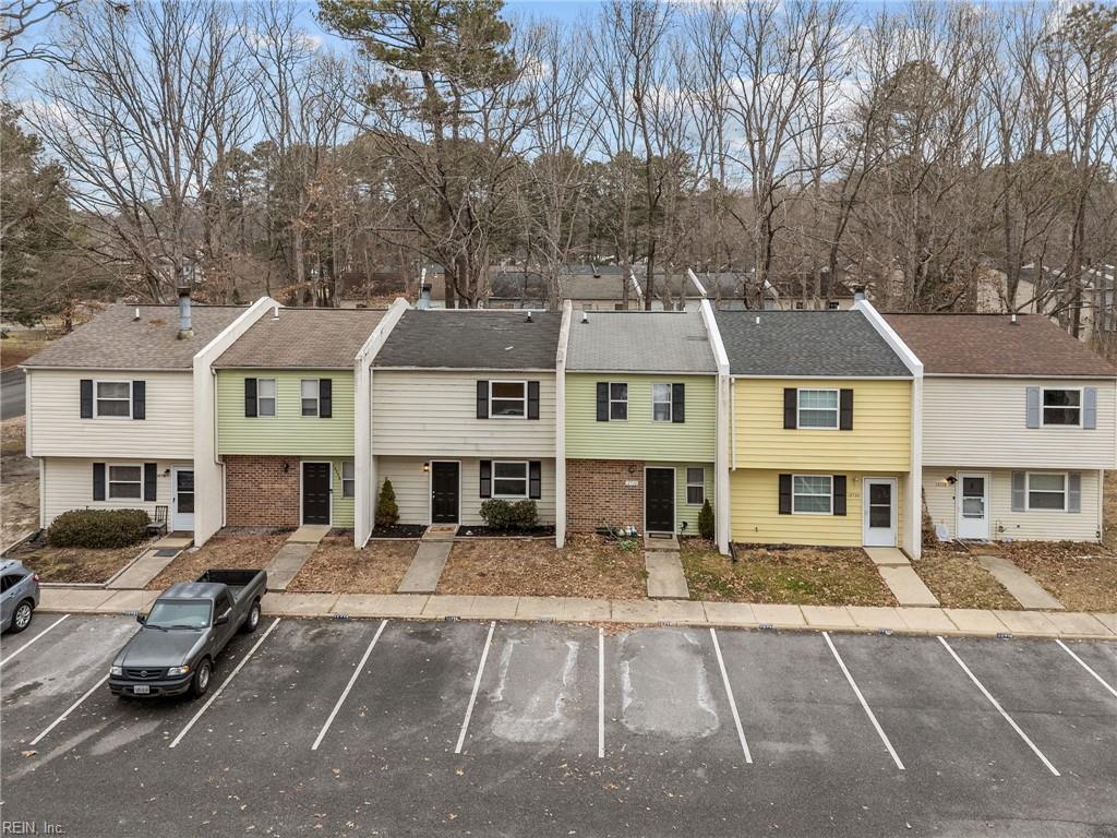 12734 Woodside Lane Newport News VA 23602