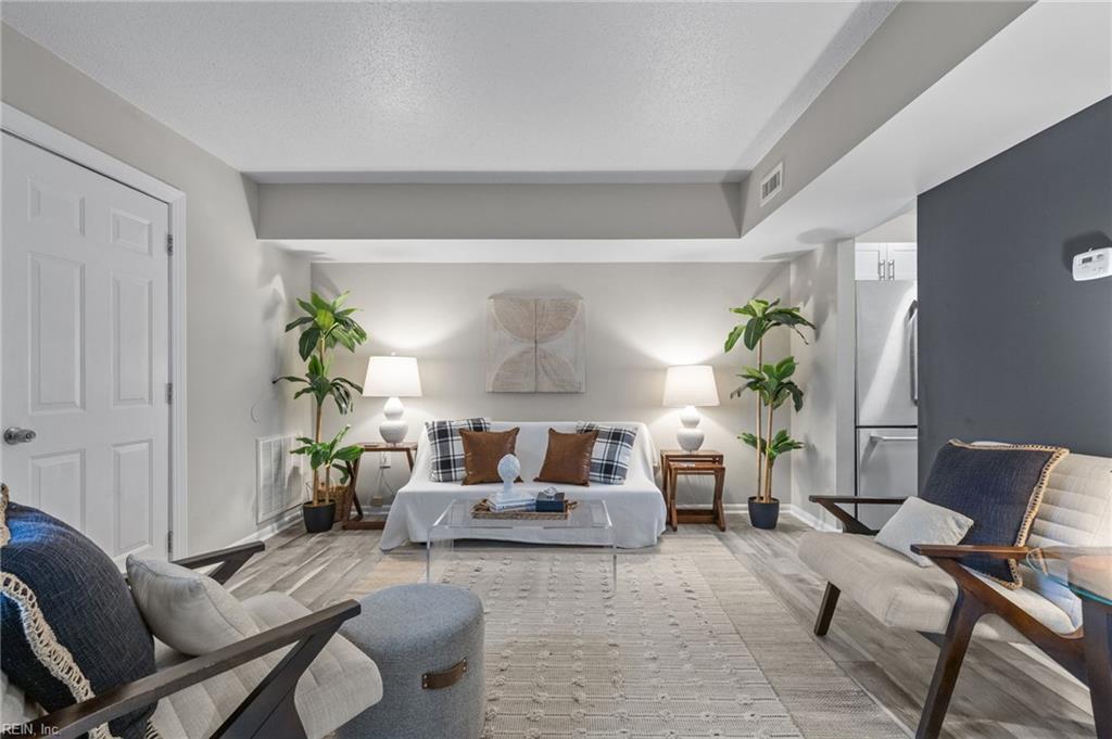 12734 Woodside Lane Newport News VA 23602