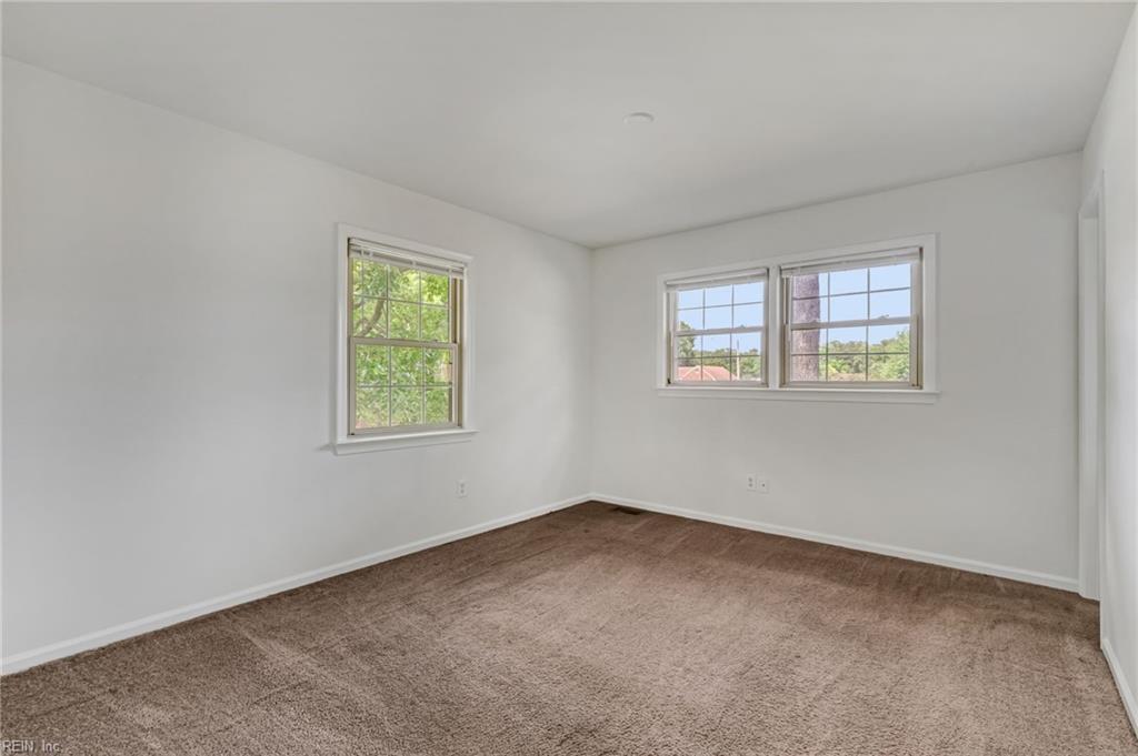 369 Circuit Lane Newport News VA 23608