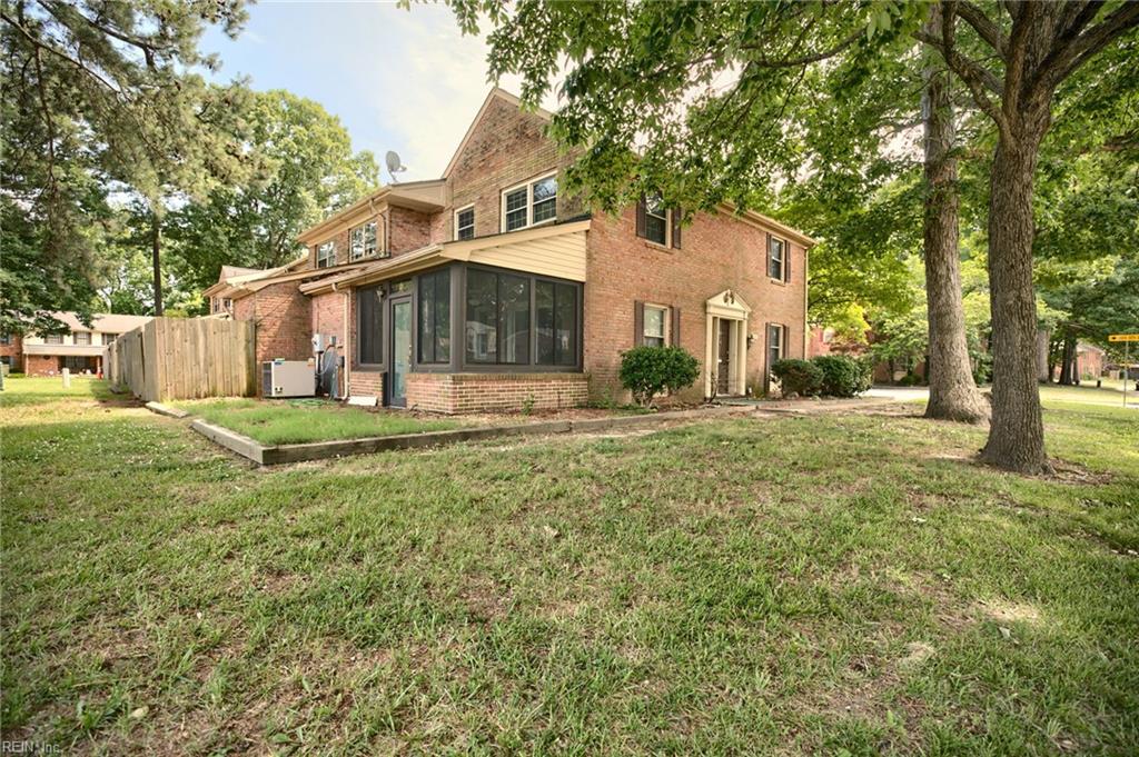 369 Circuit Lane Newport News VA 23608