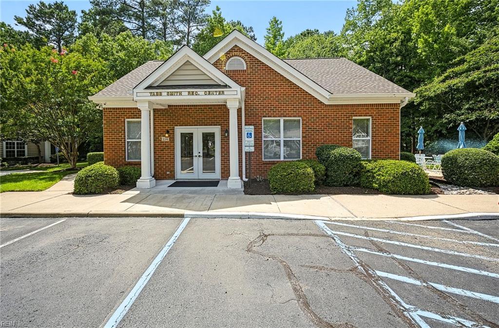 227 Rainbrook Way Yorktown VA 23692