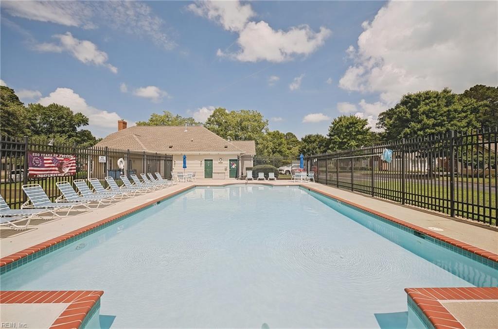 227 Rainbrook Way Yorktown VA 23692
