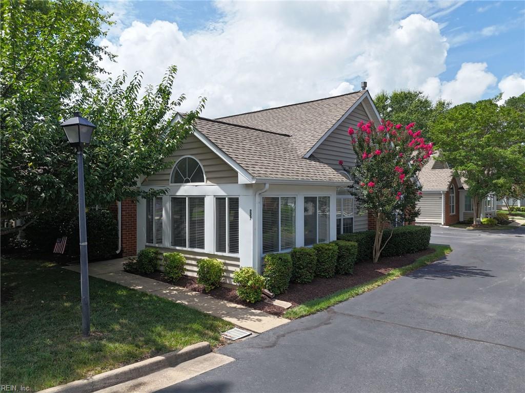 227 Rainbrook Way Yorktown VA 23692