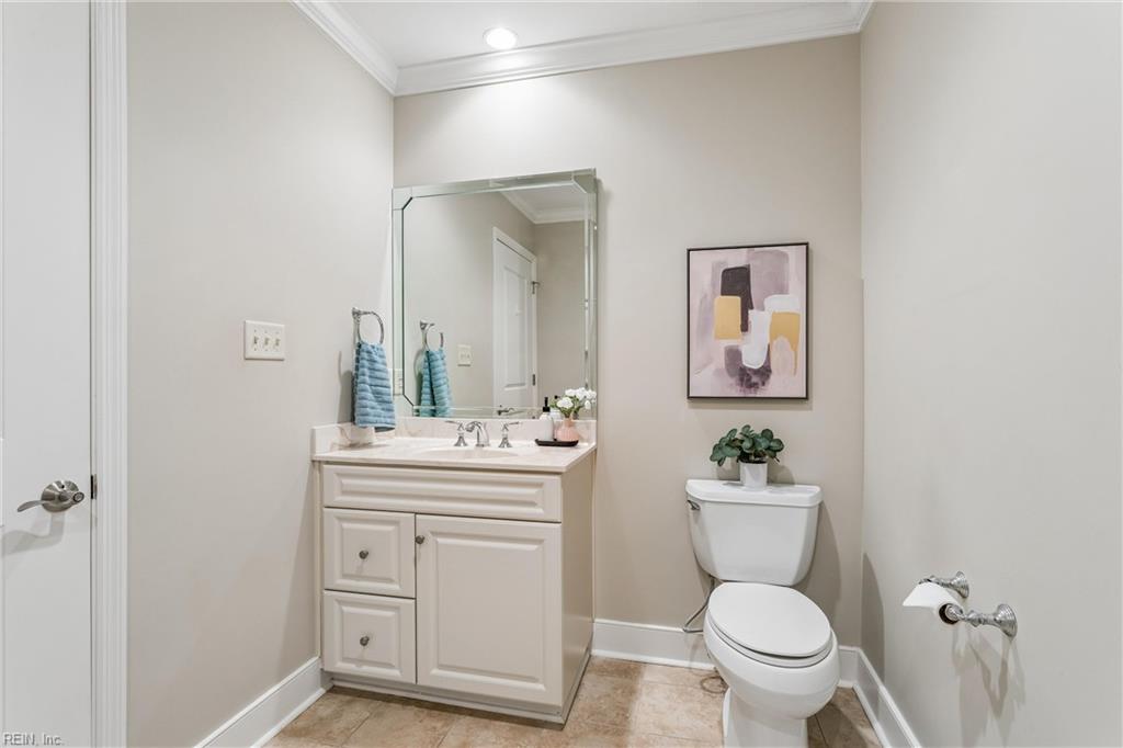 1104 Eaglescliffe Williamsburg VA 23188
