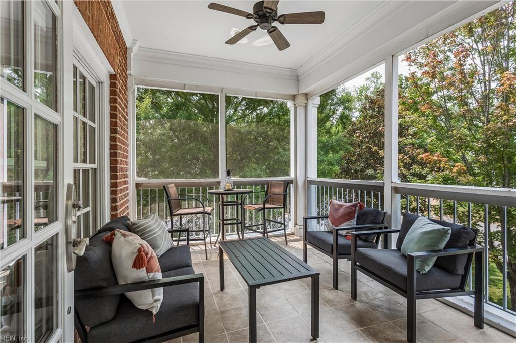 1104 Eaglescliffe Williamsburg VA 23188