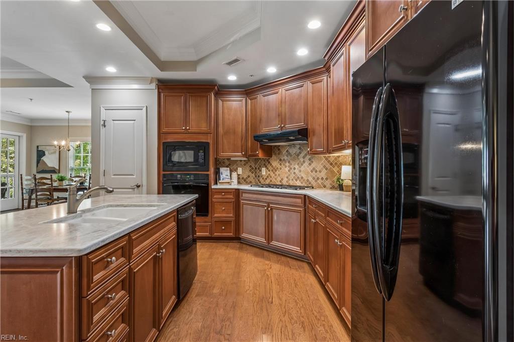 1104 Eaglescliffe Williamsburg VA 23188