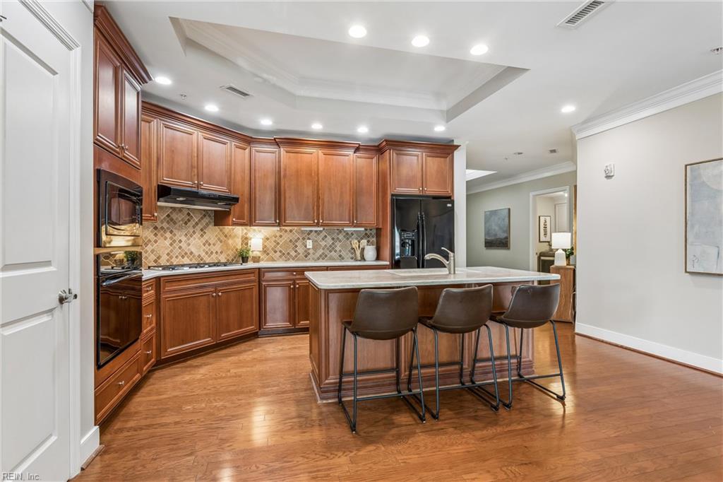 1104 Eaglescliffe Williamsburg VA 23188