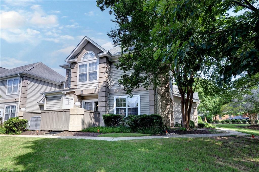 308 Queens Crescent Williamsburg VA 23185