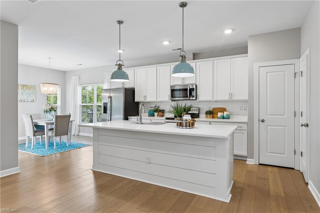 115 Mizzen Quarter Loop Yorktown VA 23693
