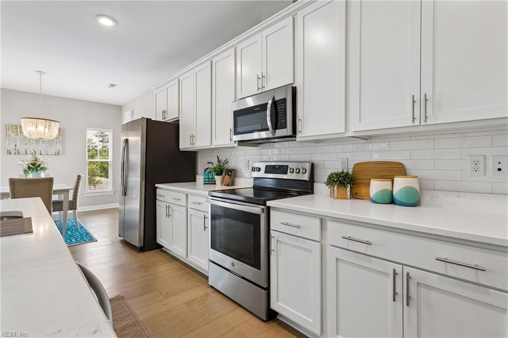 115 Mizzen Quarter Loop Yorktown VA 23693