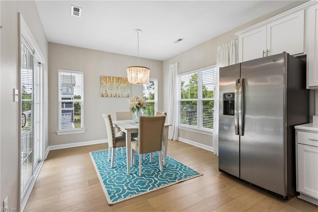 115 Mizzen Quarter Loop Yorktown VA 23693