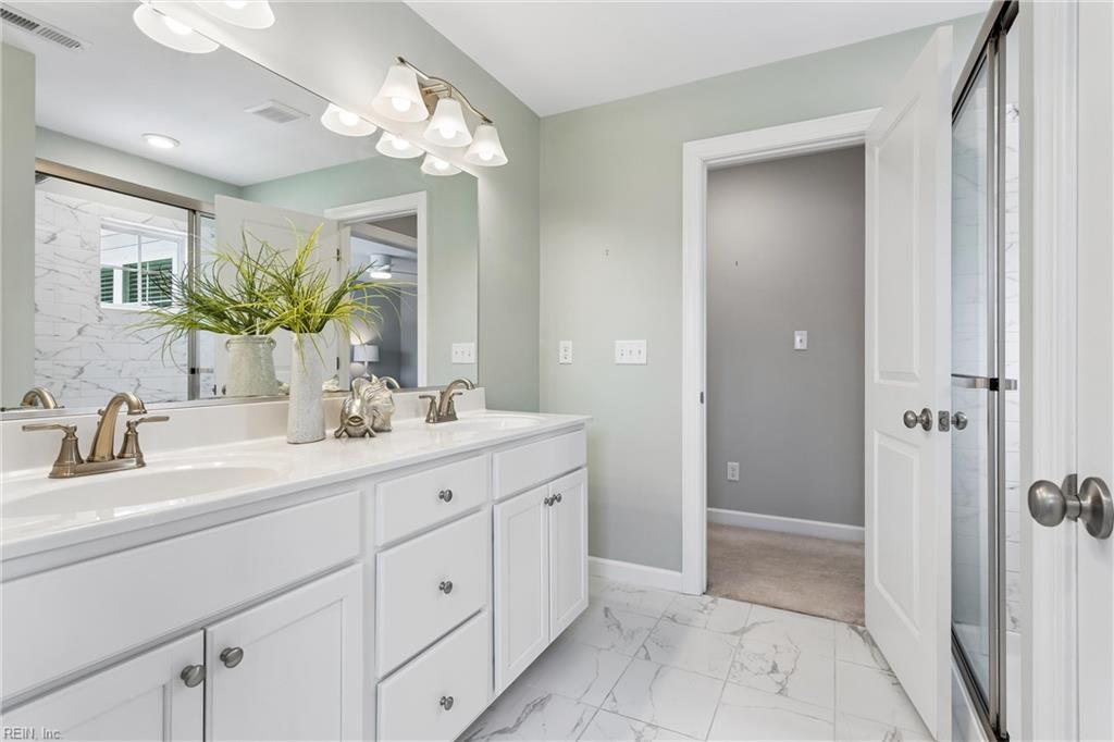 115 Mizzen Quarter Loop Yorktown VA 23693