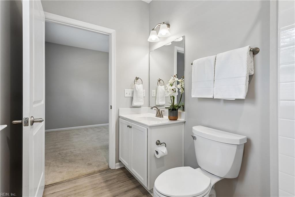 115 Mizzen Quarter Loop Yorktown VA 23693