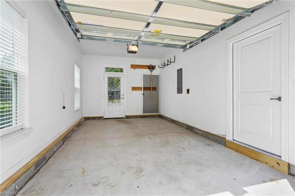 115 Mizzen Quarter Loop Yorktown VA 23693