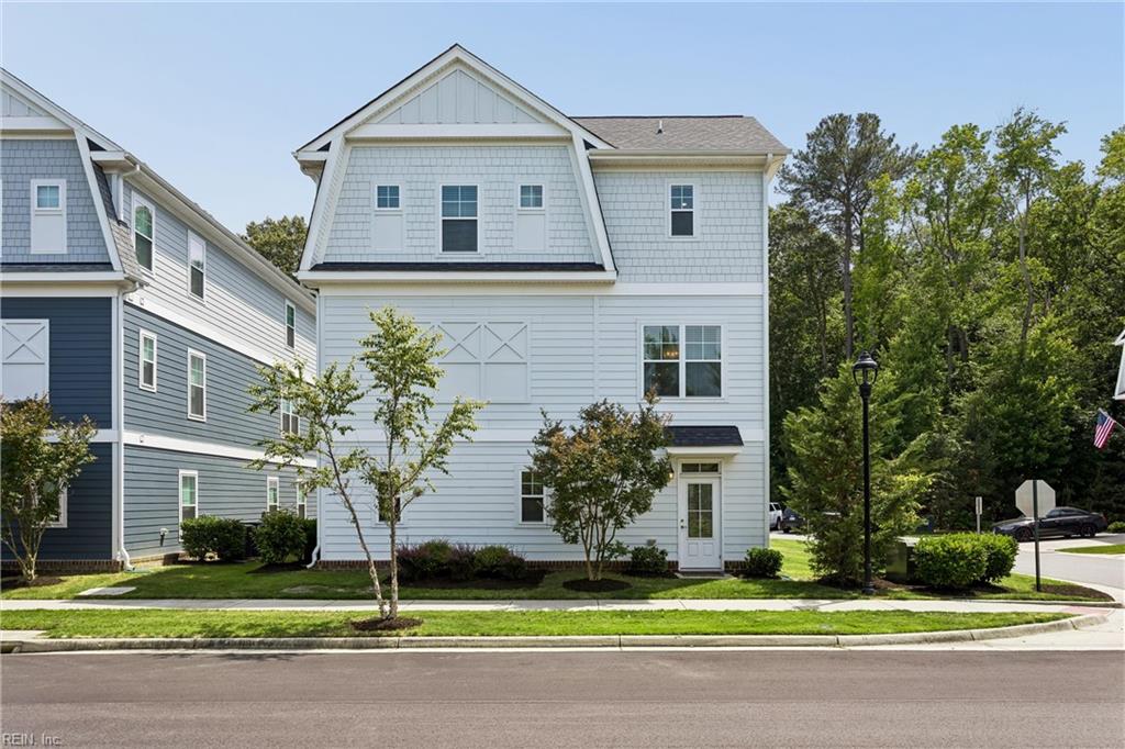 115 Mizzen Quarter Loop Yorktown VA 23693