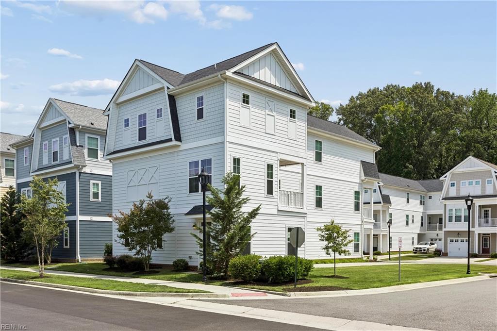 115 Mizzen Quarter Loop Yorktown VA 23693