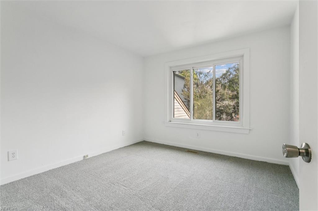 333 Bridgewater Drive Newport News VA 23603